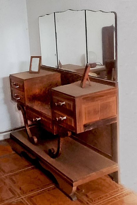 Móvel vintage, estilo Art Déco