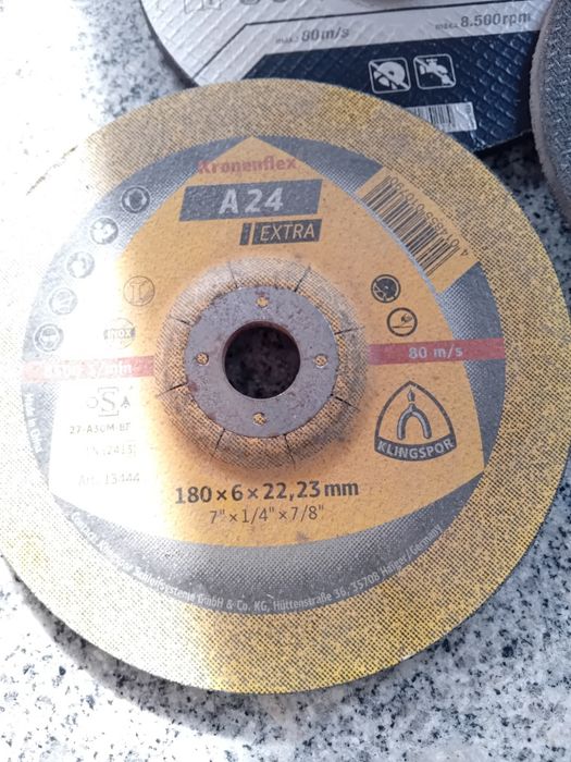 Discos de corte 350x2,8x25,4mm, 230x2,0x22x23mm, 180x6x22,23mm