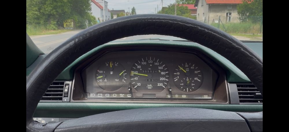 Mercedes 124 300D