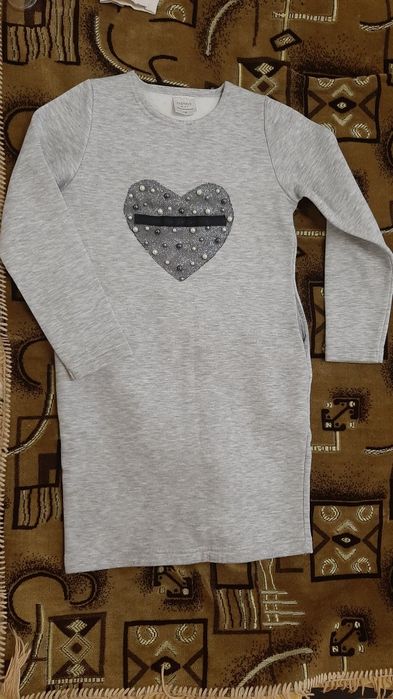 Плаття на дівчинку