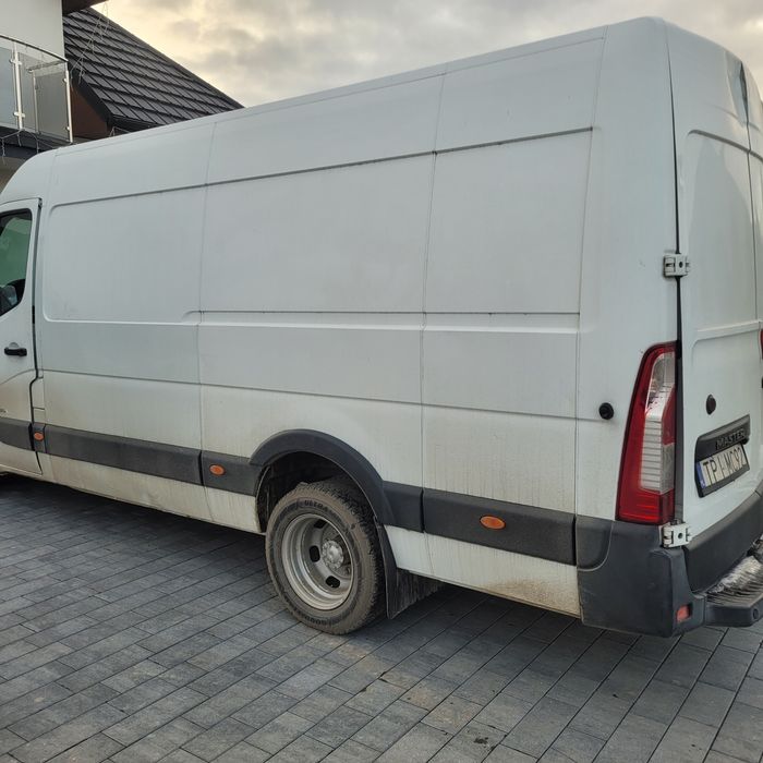 Reno Master 2.3 150koni  z roku 2014 na bliźniaku