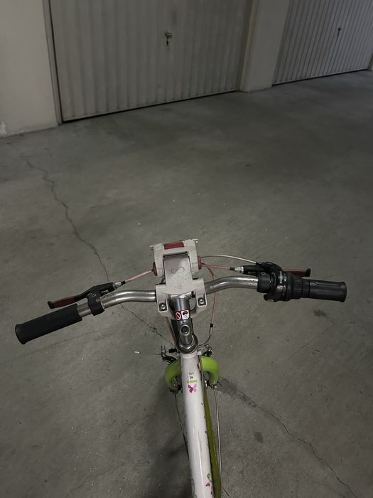 Bicicleta Criança BTWIN Branca - Aro 24