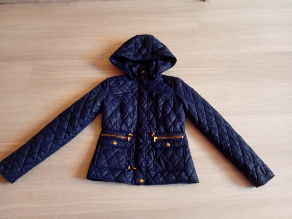 Kurtka przejściówka rozm. 152 / granatowa pikowana Sinsay / stan bdb