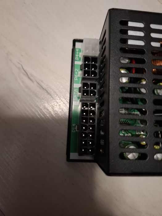 Zasilacz SFF Flex 400w Xindongli częściowo modularny