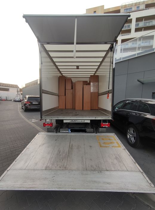 Tanie przeprowadzki Wrocław – bus z windą + 2 pracowników WROCŁAW