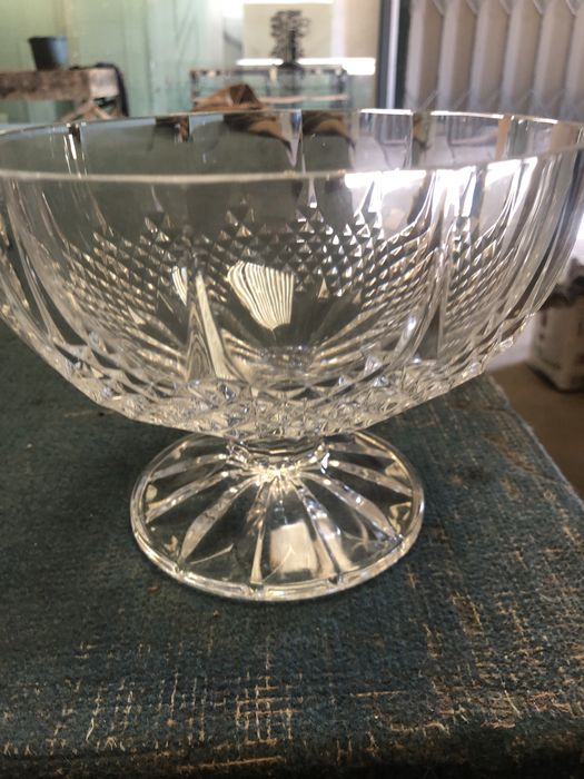 Various glass items426579562354462721