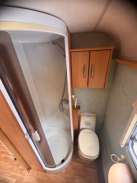 Swift Charisma 590 - 6 camas