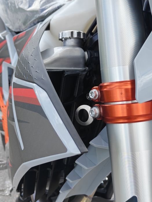 Мотоцикл Kovi 300 PRO R MOTARD KT (48F)