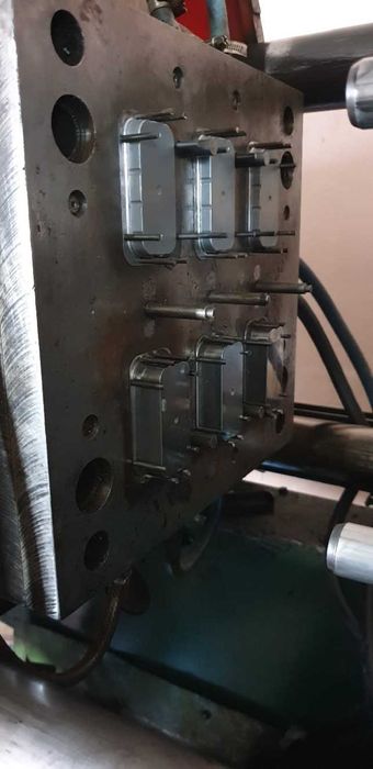 Производство средств ухода за обувью