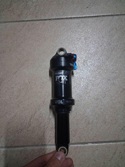 Damper Fox FOX Float DPS EVOL Performance 200x57