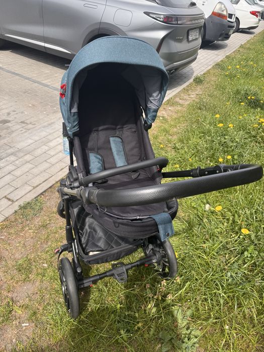 Sprzedam wózek dziecięcy Piuma 2w1 – gondola + spacerówka + torba