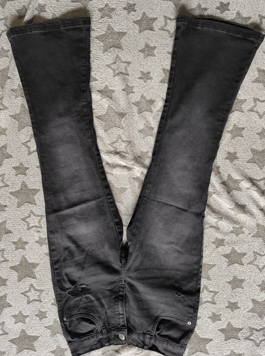 Sprzedam spodnie Sinsay 140cm
