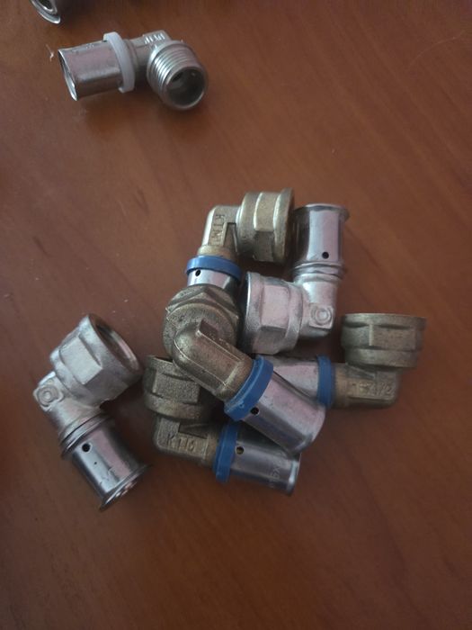 Złączki trójniki pex wszystko co na zdjęciach