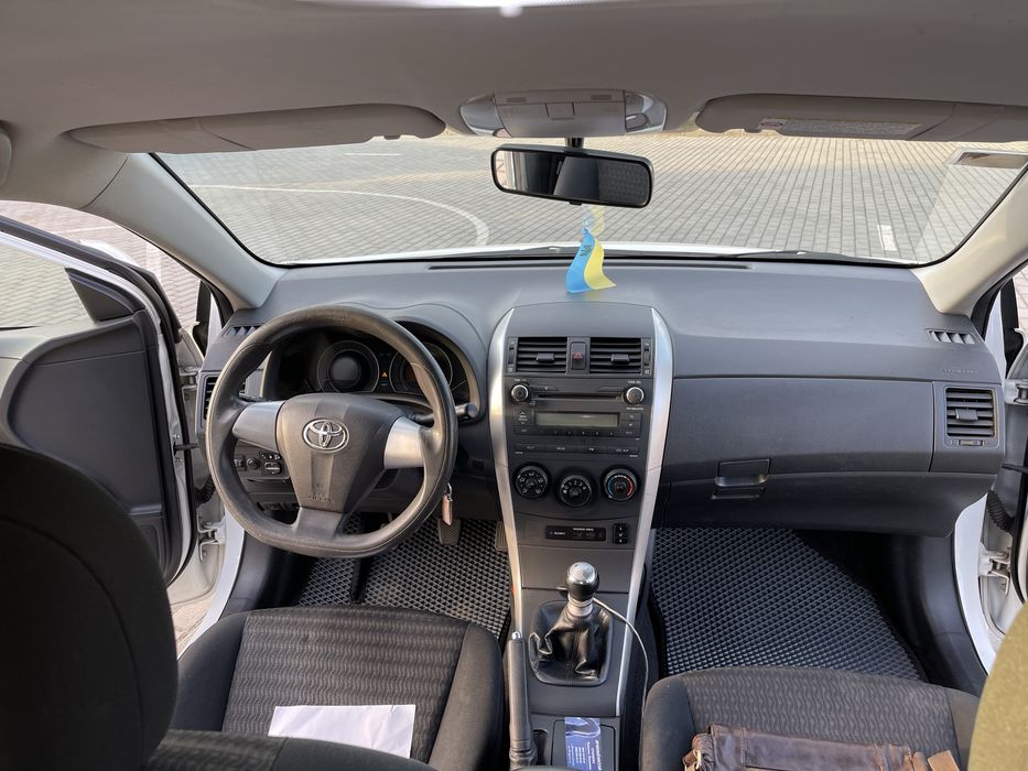 Toyota Corolla 2011