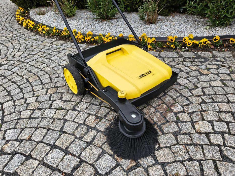 Zamiatarka Karcher S4 i inne.