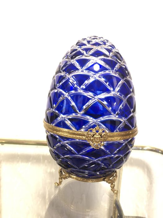 Фаберже яйцо хоустальное производитель франция в отличном состоянии