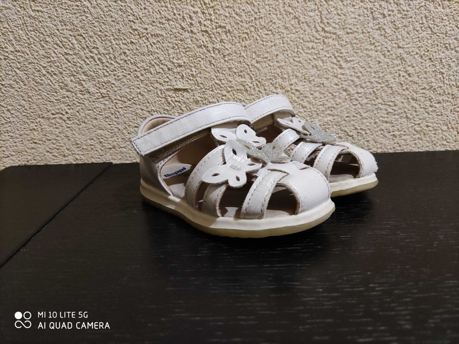 Sandálias n 20 marca  Bepie como novas  -5€