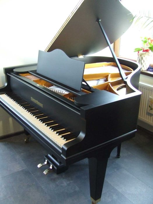 Fortepian Grotrian Steinweg mod 160 po renowacji, czarny