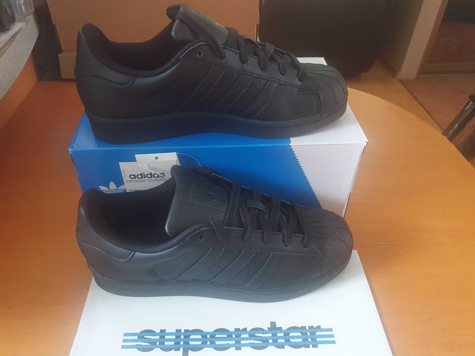 Buty sneakersy Adidas Superstar Foundation czarne skóra 38 EU 23,5 CM