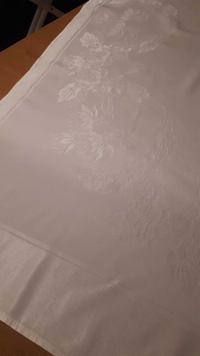 Obrus biały bawełniany prostokątny 135x168cm