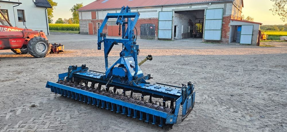 Brona RABE WERK MKE 3m (Kuhn , Kverneland)