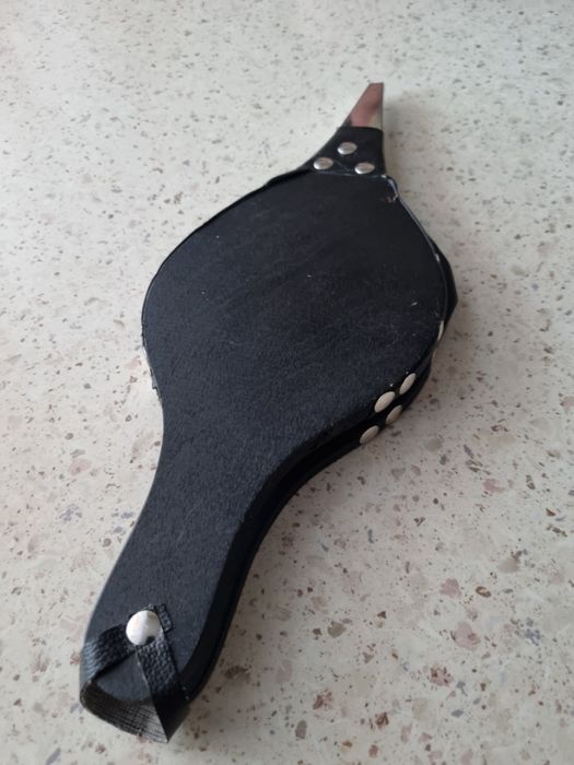 Miech ręczny do rozpalania grilla