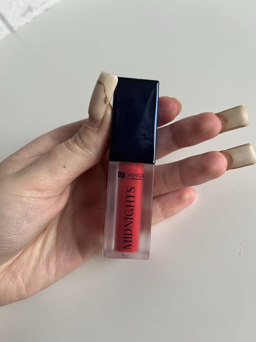 Płynna pomadka AA Wings 03 Midinght Red 5 ml