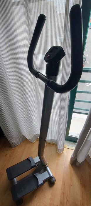 Maquina para exercício de step