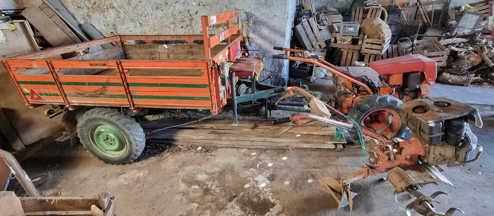 Tractor, reboque, fresa e motocultivador