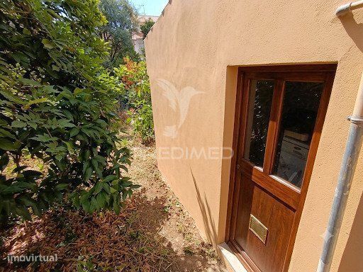 Moradia T2 com espaço exterior em Monforte