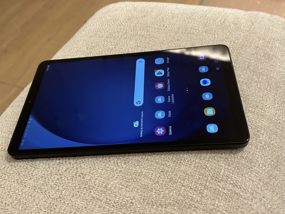 j. NOWY Tablet Samsung Galaxy Tab A9 SM-X110 8,7" 4/64GB Wi-Fi