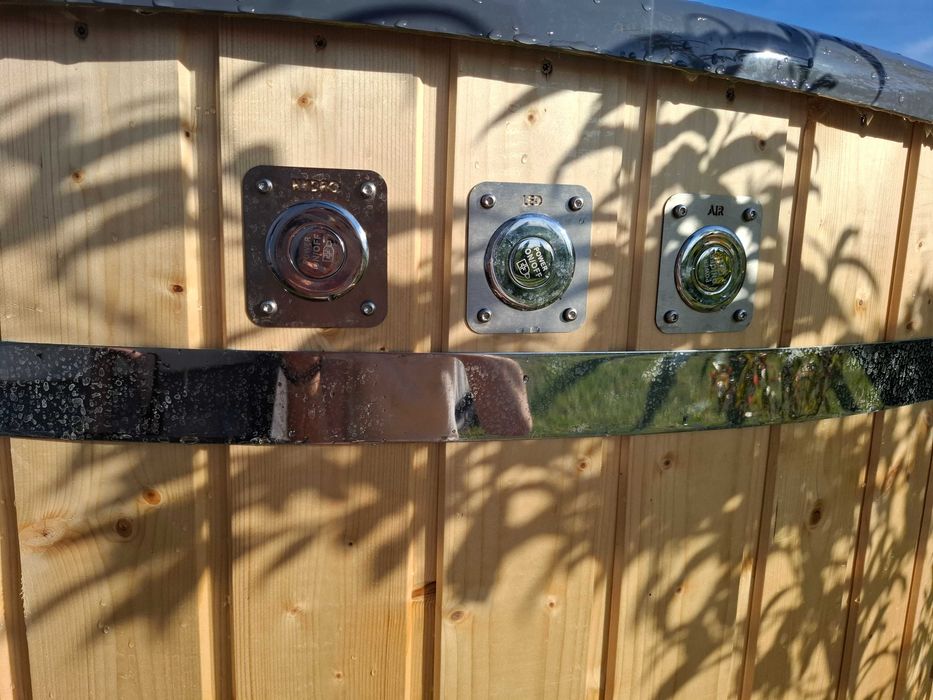 Jacuzzi model AQUAMI 6-osobowe – NOWE! Zrelaksuj się jak nigdy dotąd!