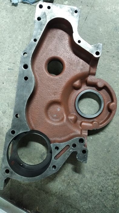 Кришка двигуна ЗИЛ, газ д245. 240 автомобільна