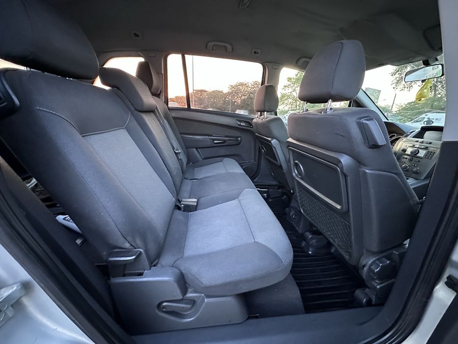 Продам Opel Zafira 1.9 турбо дизель