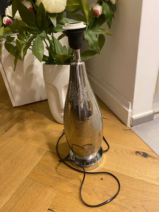 Srebrna Lampa dekoracyjna, podstawa lampy ,Black Red White wys.45 cm