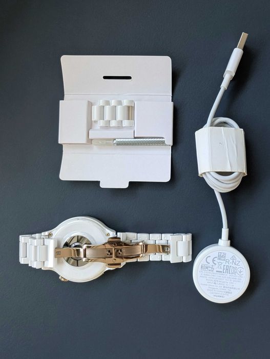 Huawei Watch GT 3 Pro com Bracelete Cerâmica