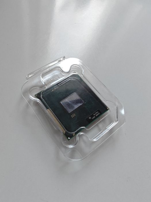 Процесор Intel Pentium B960 (2.20 GHz, Socket G2 / rPGA988B)