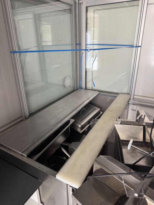 Przyczepa gastronomiczna kebab CESJA ODSTĘPNE SYMBOLICZNĄ ZŁOTÓWKĘ