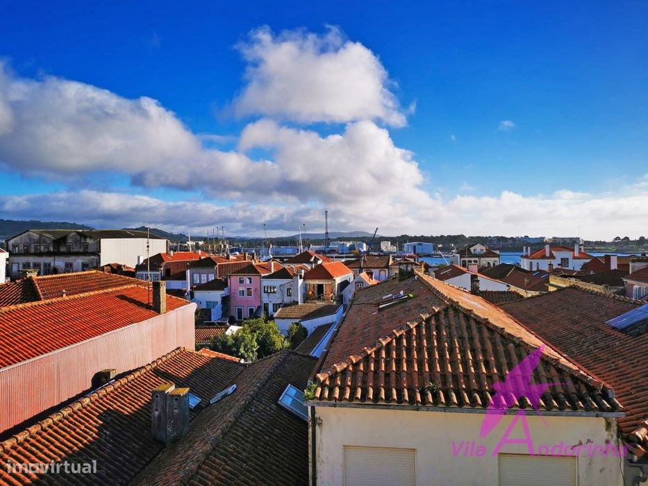 Apartamento T3 no centro da cidade com vista para o rio