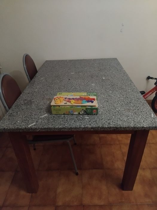 Mesa de pedra mármore