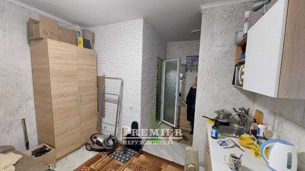 Продам 1 ком квартиру рядом с парком Шевченко.