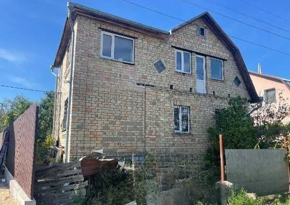 Продаж! Великий будинок-дача 117м2, 7соток землі!Оформлення мінімальне