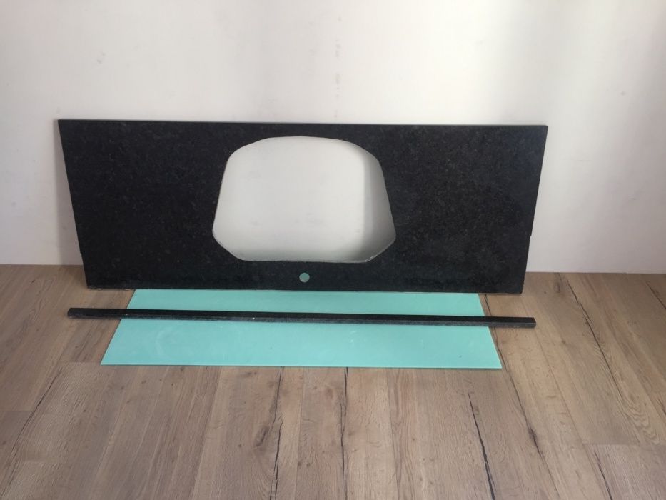 Стільниця з кварцу. Нова