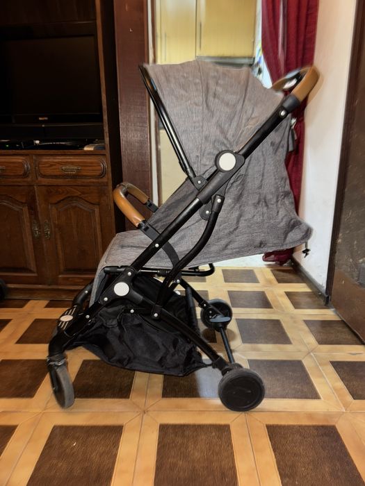 Carrinho bebé Maxibaby Aviator