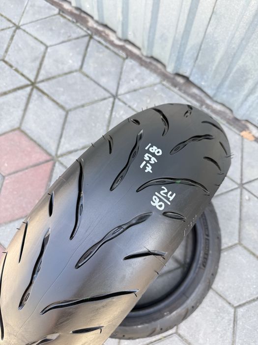 ЯК НОВА 180/55/17 Bridgestone мото шини склад резина на мото