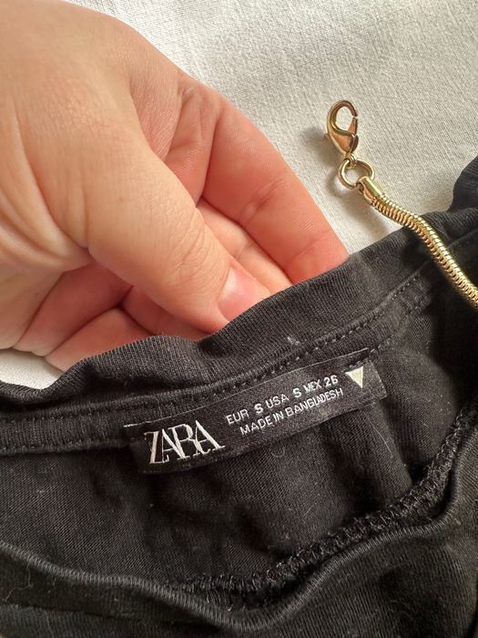Одяг жіночий, топ Zara, юбка-шорти, ремінець, капці