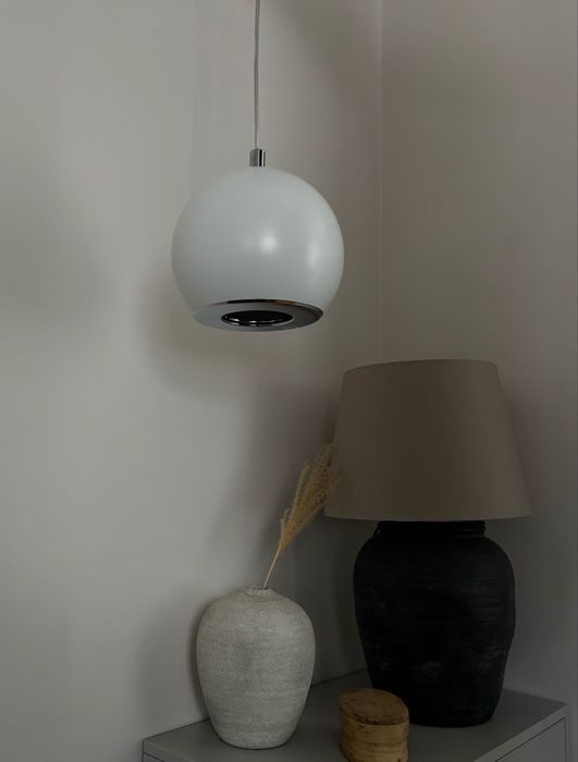 Lampa kula wisząca biała metal vintage retro industrial loft