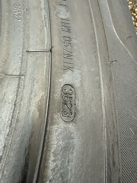 S2- Opona standard [netto820] 385/65/22,5 Uniroyal THR4