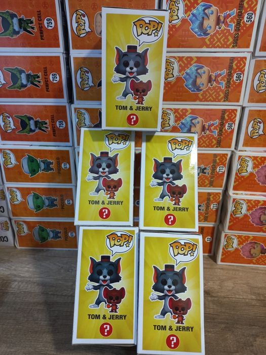 Tom and jerry figuras novas em caixa