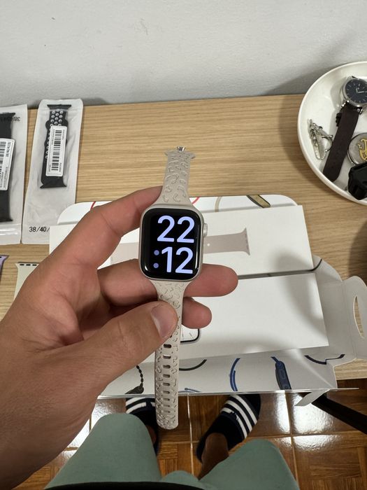 Iphone 15 Pro 128gb titanium + apple watch 7 41 mm
